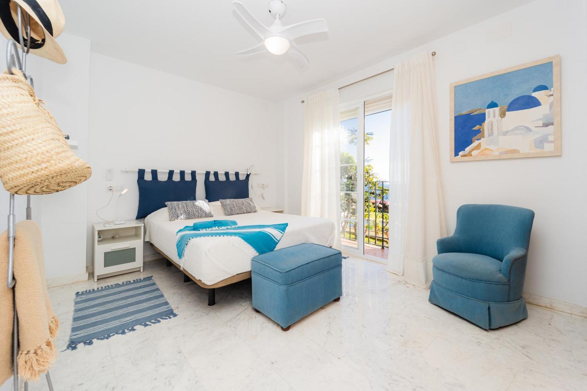 Apartment El Mirador-the Viewpoint, A Luxury For Up To 6 People La Herradura (Granada)